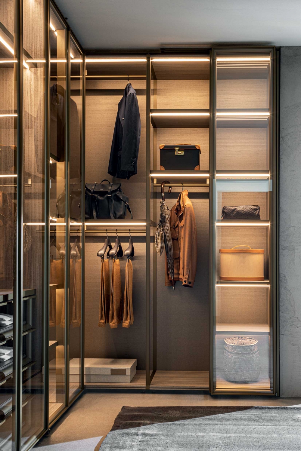 Armarios y vestidores Gliss Master - Sistema 7 | MINIM – mobiliario e